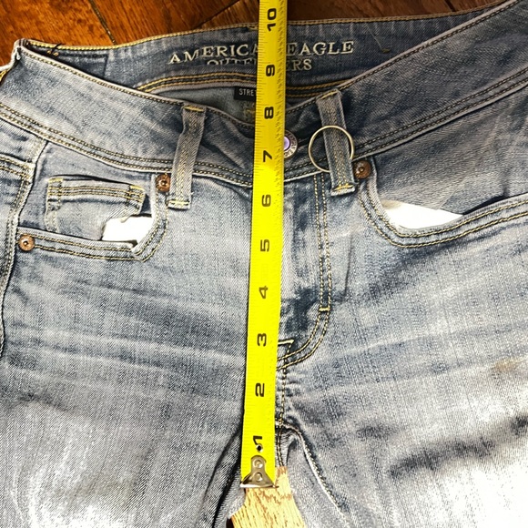 Women's Blue Jeans - Picture 7 of 8